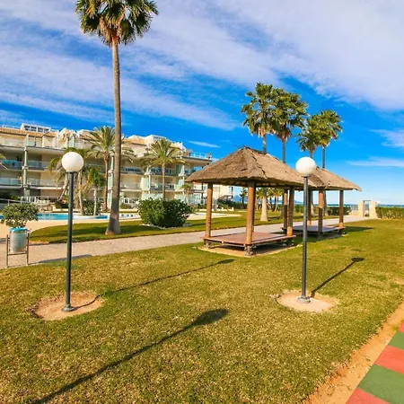 Apartamento En Mar De Ii En Primera Linea De Playa *