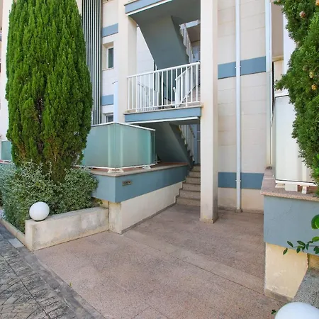Apartamento En Mar De Ii En Primera Linea De Playa *